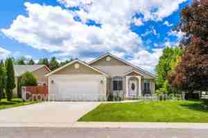 featured image of 102 Buffalo Square Ct