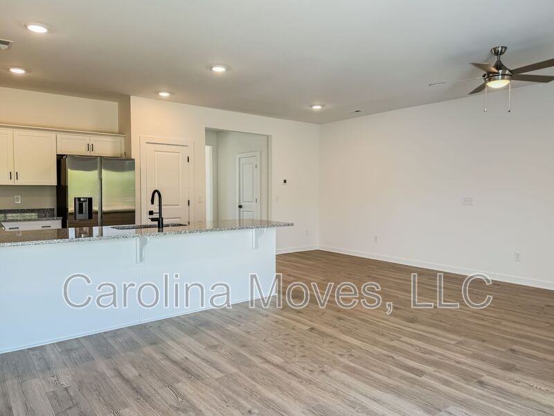 1431 Darrowby Way - Photo 7 of 17