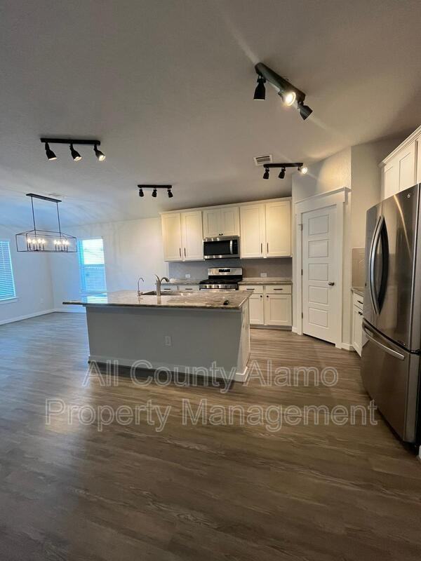 10542 Francisco Way - Photo 7 of 23