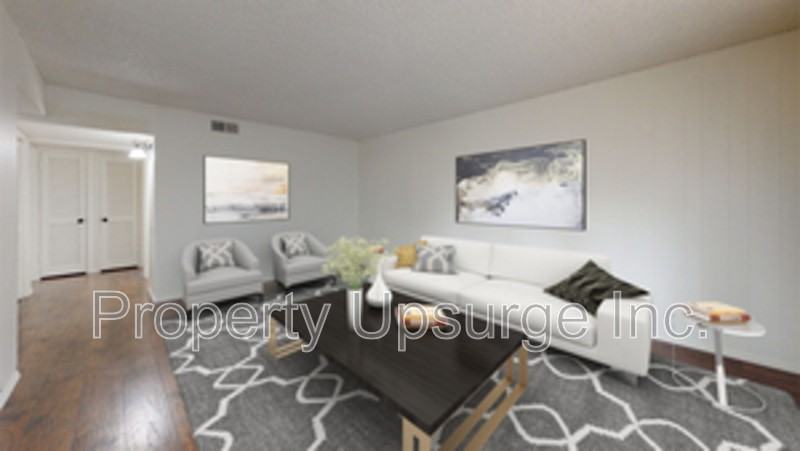 905 Lakeside Dr #1 - Photo 4 of 20