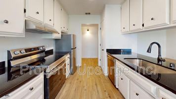 featured image of 905 Lakeside Dr #1