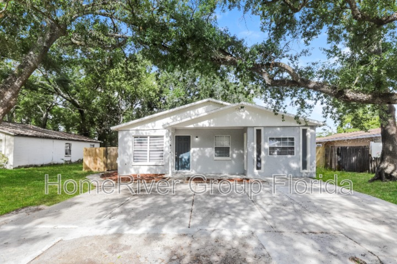 6914 1/2 N Dakota Ave - Photo 2 of 19