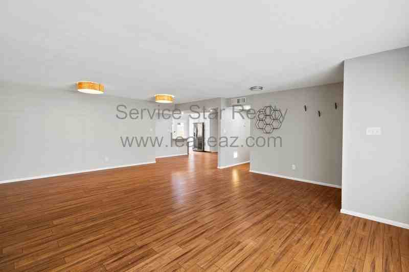 8225 E Berridge Ln - Photo 7 of 28