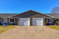 S. 15th Ave W Newton IA - Photo 1 of 1