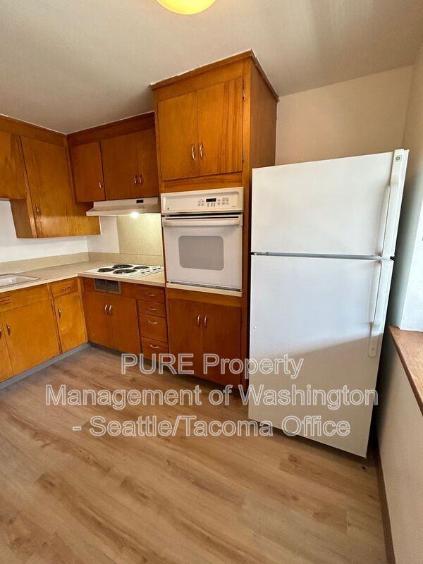 311 2nd St Ne #03 - Photo 3 of 15