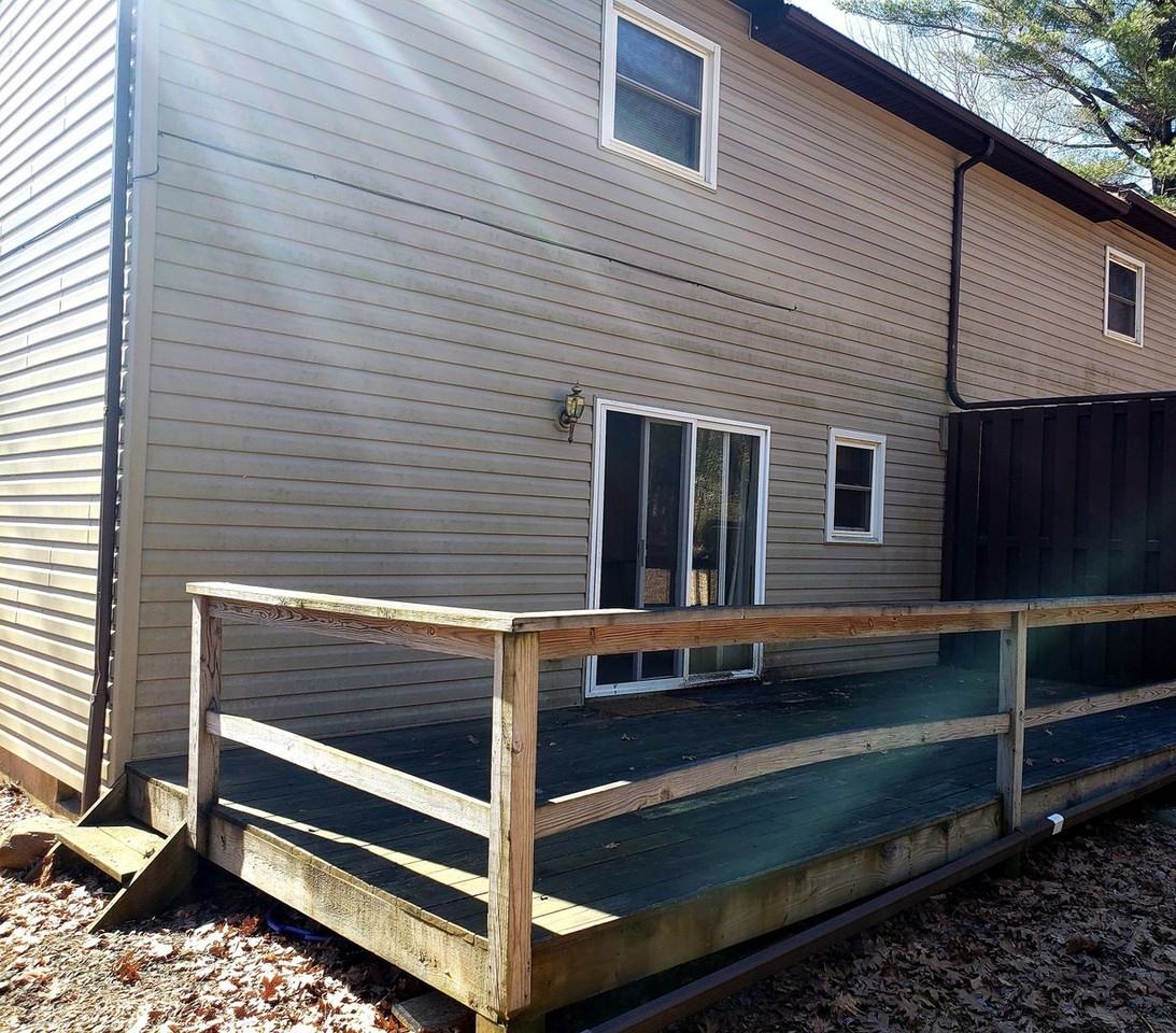 3109 Evergreen Circle - Photo 2 of 9