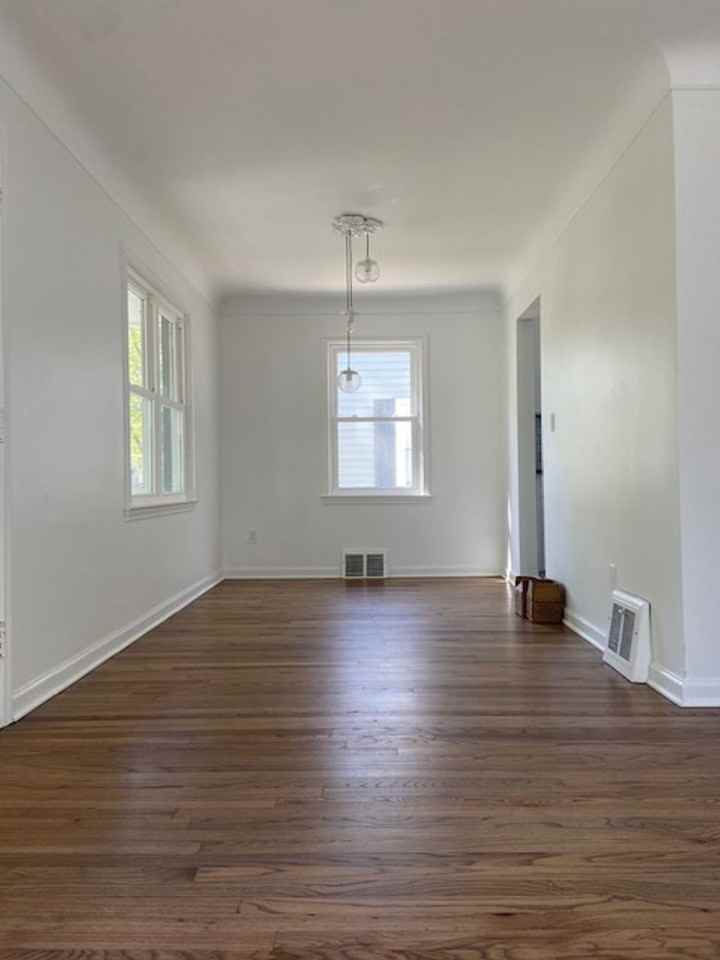 222 S Minerva Ave - Photo 4 of 13