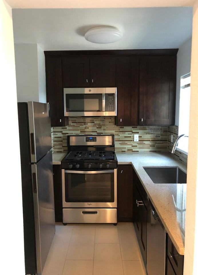 1491 N 1st St - Photo 6 of 18