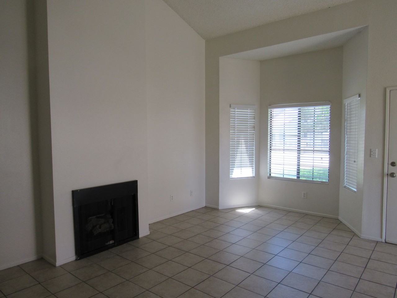 1801 EAST AVE J-10 - Photo 2 of 13