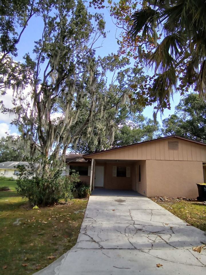 724 W Alamo Dr - Photo 2 of 21