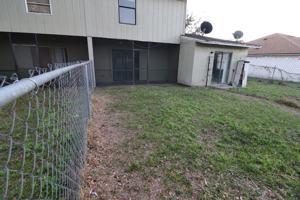 featured image of 727 Lucaya Dr