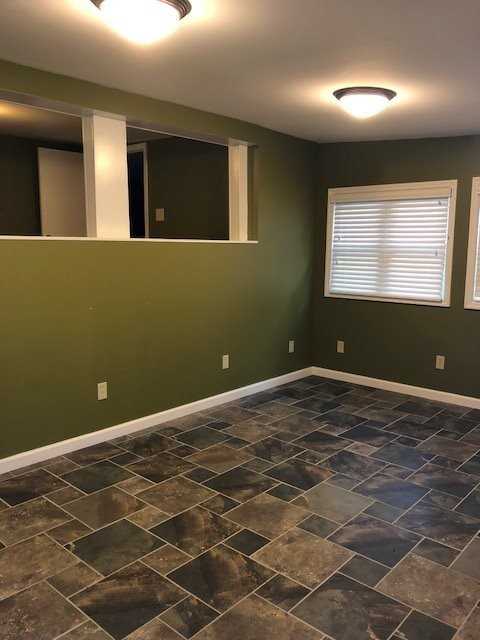 535 Roberts Ln - Photo 3 of 16