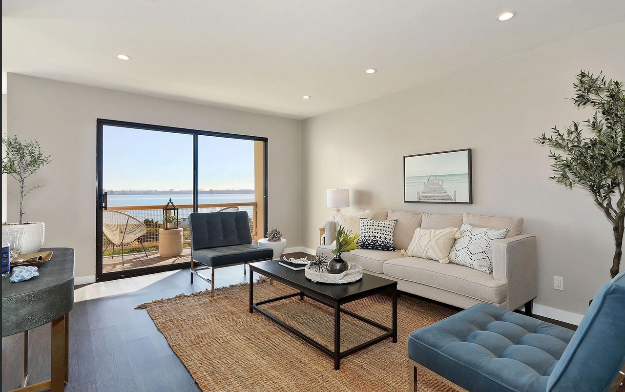 2 Admiral Dr #283 - Photo 2 of 25