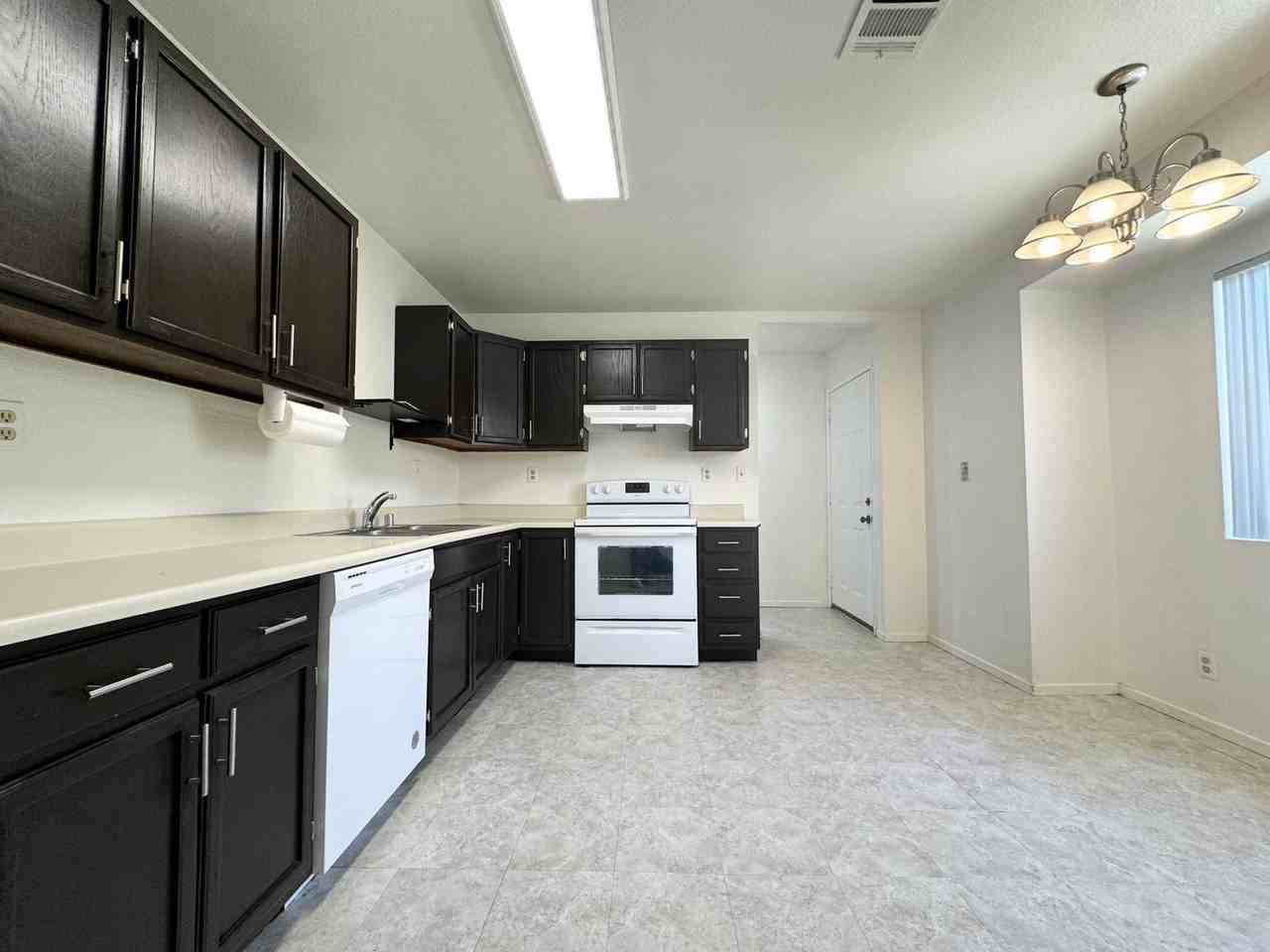 34750 Marcia Rd #02 - Photo 7 of 21