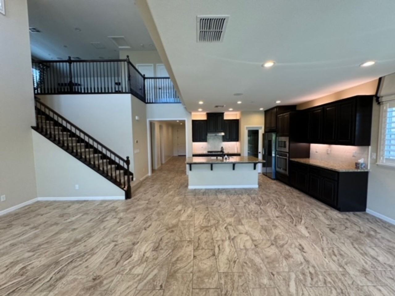 2706 Chuckwagon Ln - Photo 6 of 19
