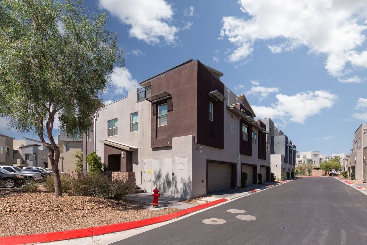 11283 Cactus Tower Ave #101 - Photo 2 of 50