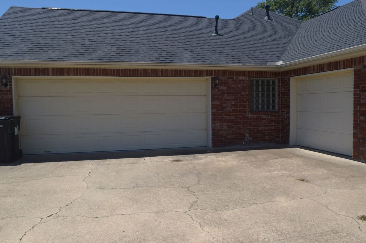 1870 Toltec Mounds Rd - Photo 3 of 21