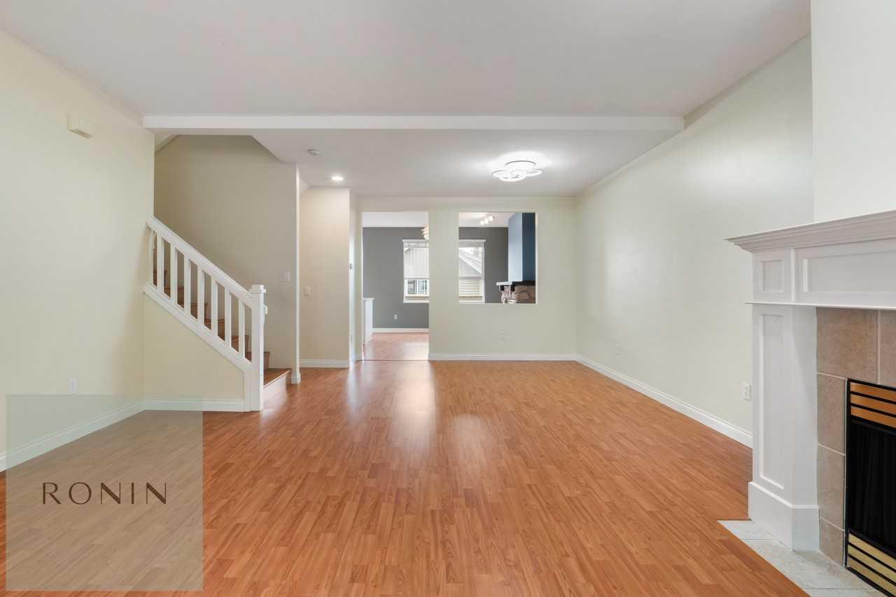 1465 Parkway Boulevard #317 - Photo 3 of 40
