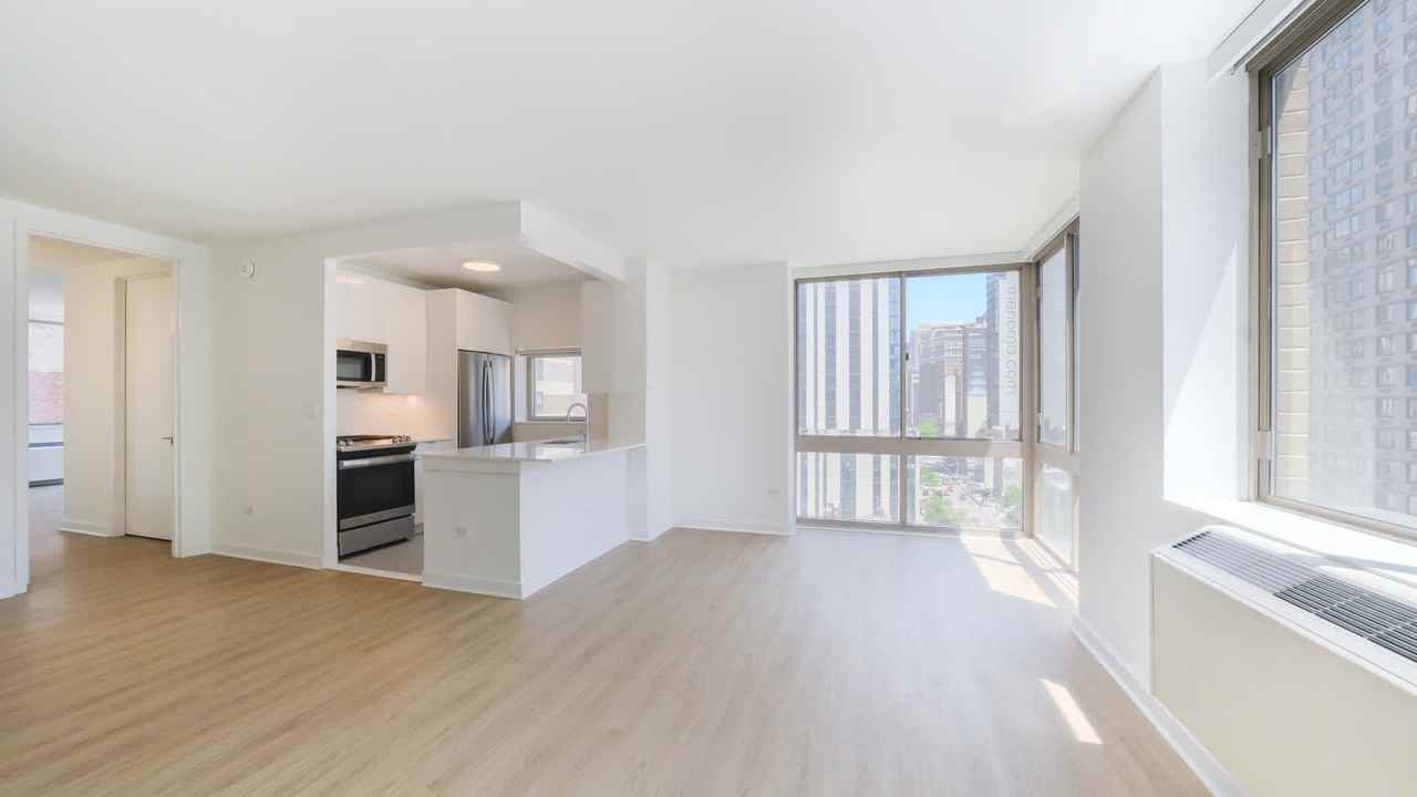 777 6th Avenue - Photo 7 of 53