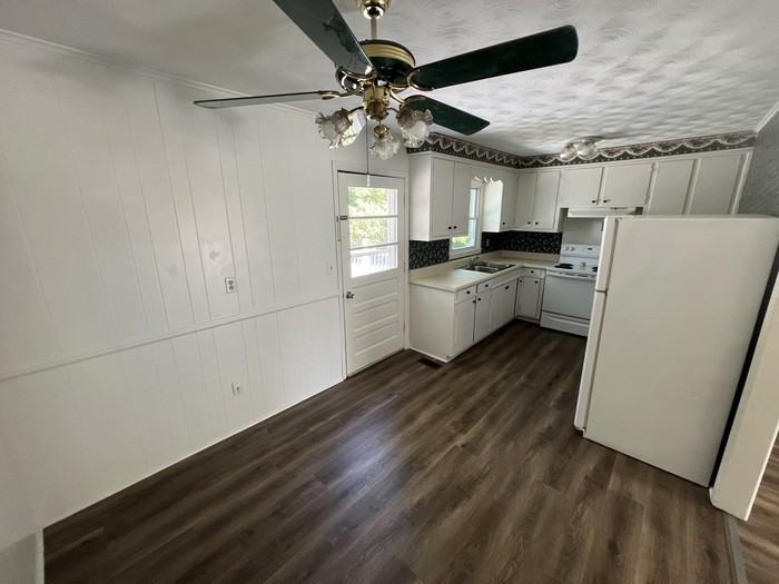 108 Longview Hts - Photo 3 of 12