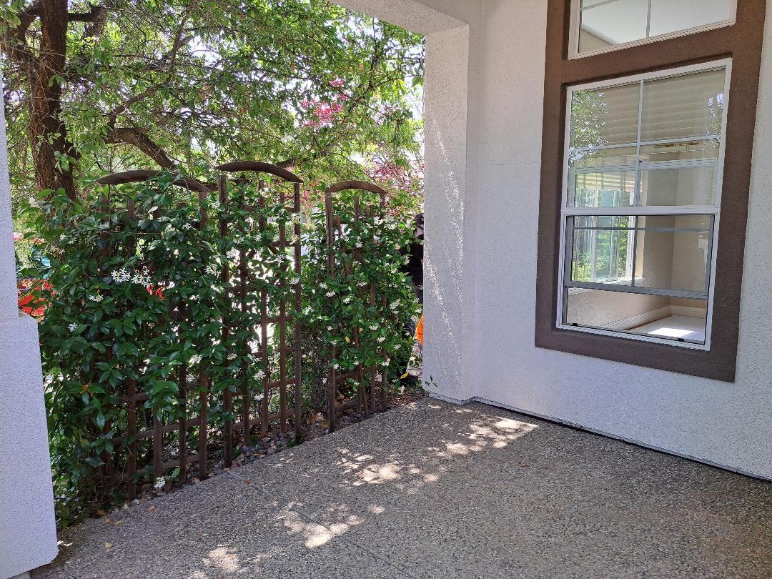 1828 Heather Garden Ln #NA - Photo 6 of 33