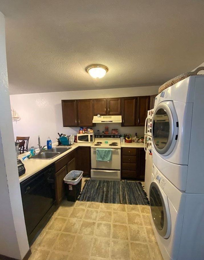 202 Bunting Lane #202 - Photo 4 of 8