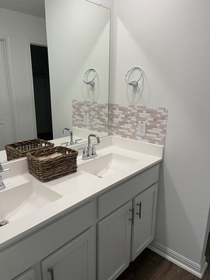 116 Lake Sweetwater Ln #116-2 - Photo 5 of 19