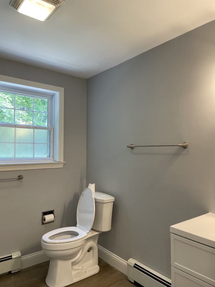 31 Lambs Mill Rd #AB - Photo 2 of 18