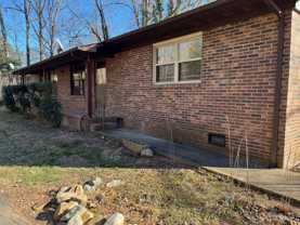 69 Mountain St #B - Photo 1 of 1