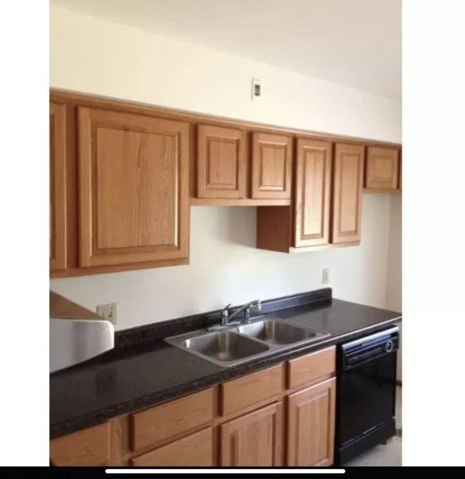 7816 W Potomac Ave #NA - Photo 2 of 9