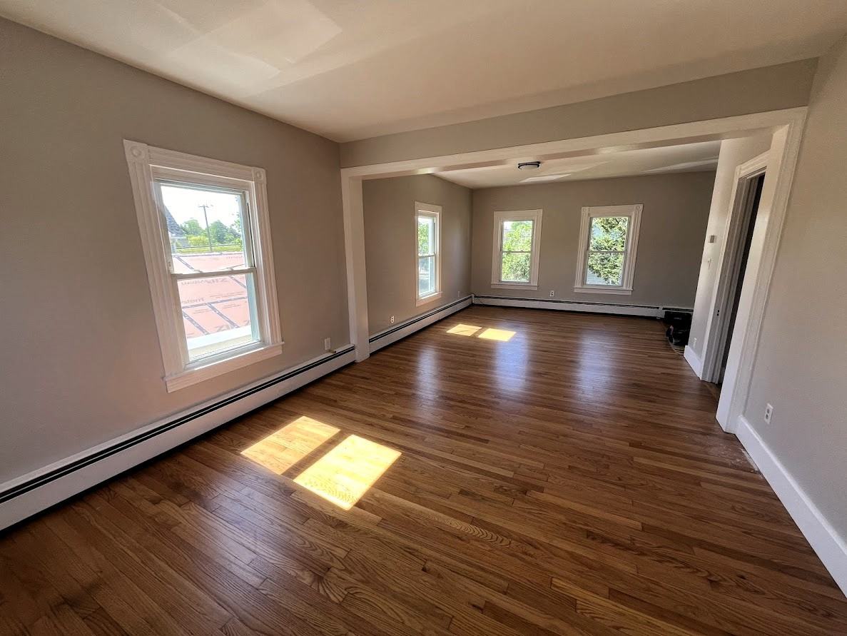 39 Trumbull Ave #2 - Photo 3 of 15