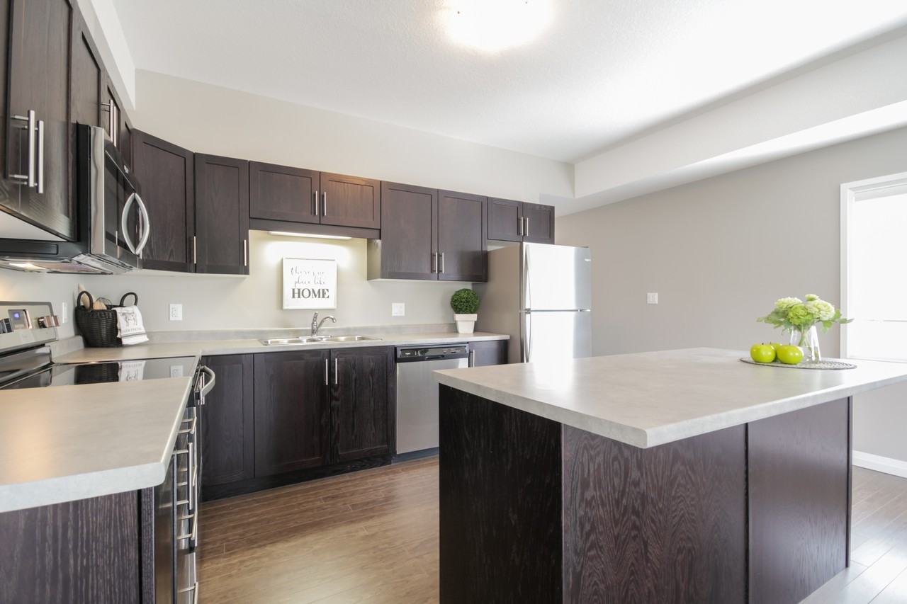 Heritage Square Orillia - Photo 3 of 19