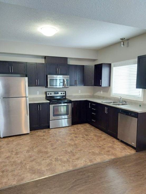 782 Aberdeen - Photo 3 of 11