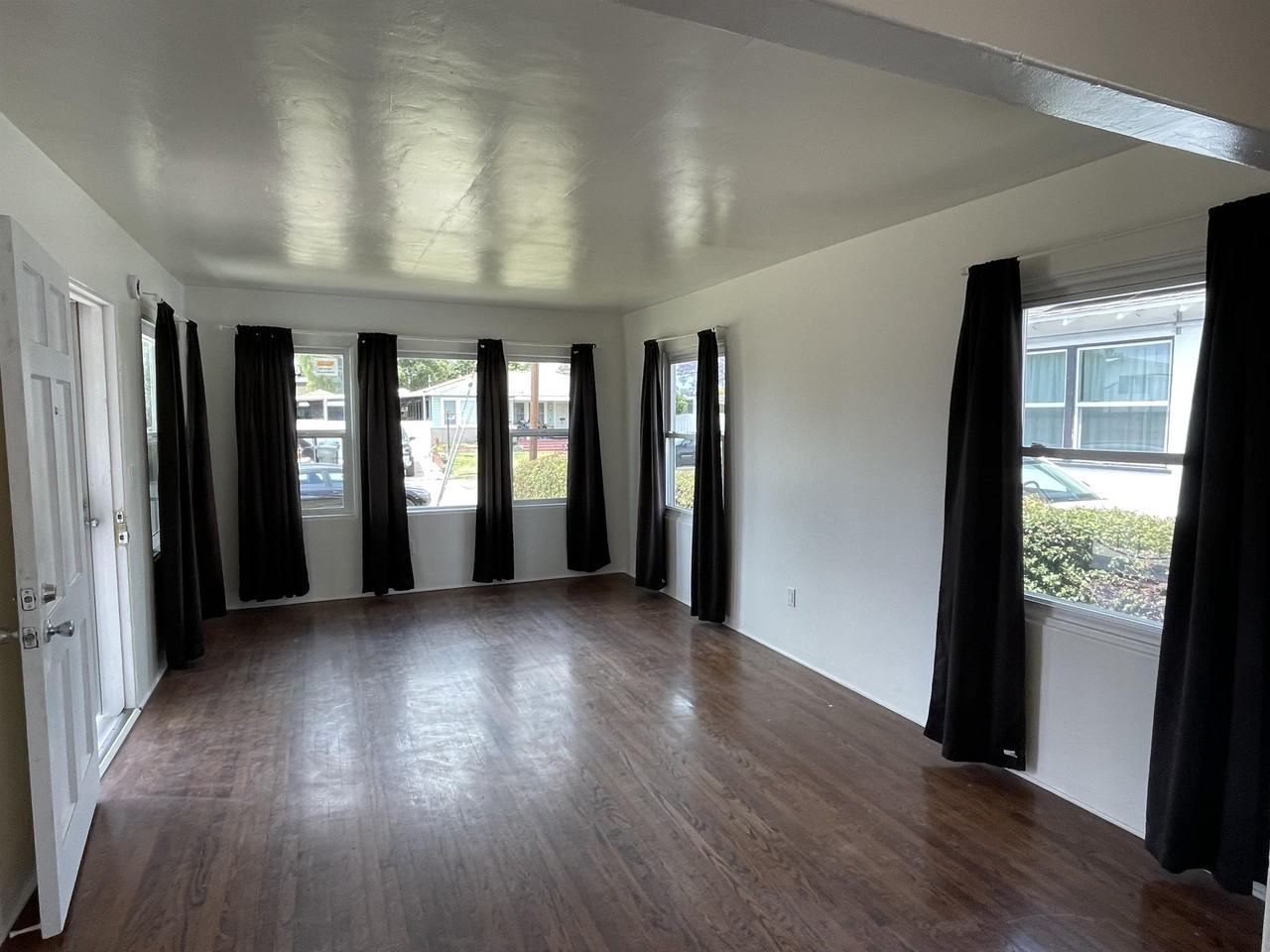 450 Fern St #1 - Photo 3 of 25