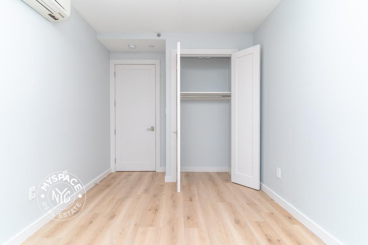251 Front St #5F - Photo 7 of 28