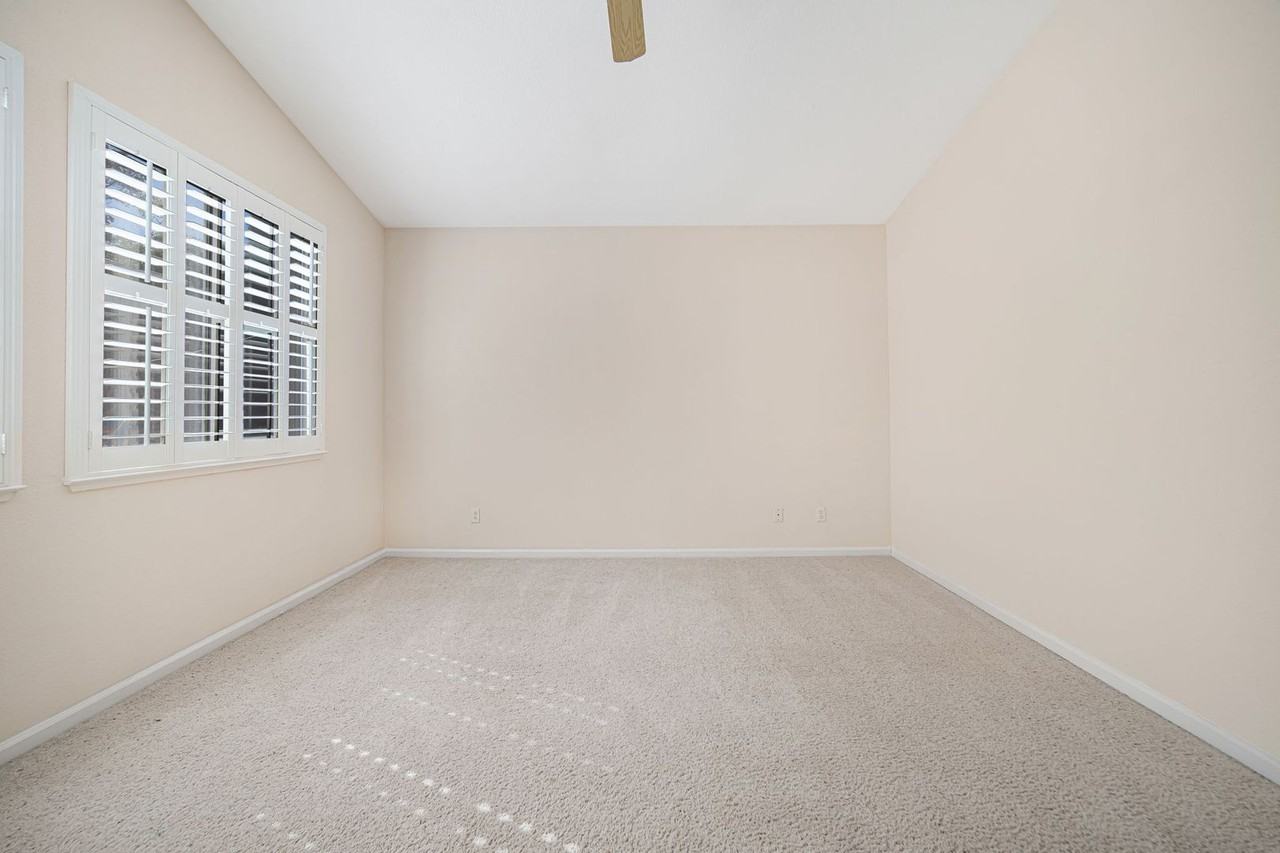 48900 Sauvignon Ct - Photo 2 of 42