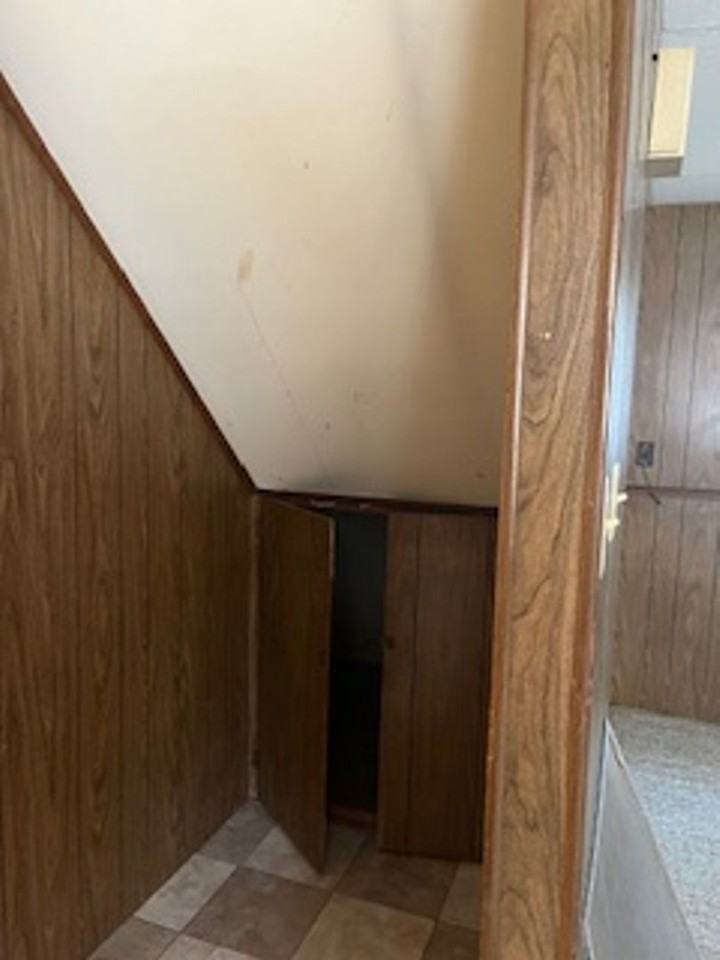 4651 S Acorn Dr - Photo 3 of 6