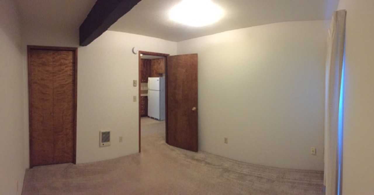 Stratford Apartments - Photo 6 of 28