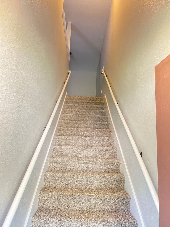 Amber Pointe Apartments - Photo 2 of 32