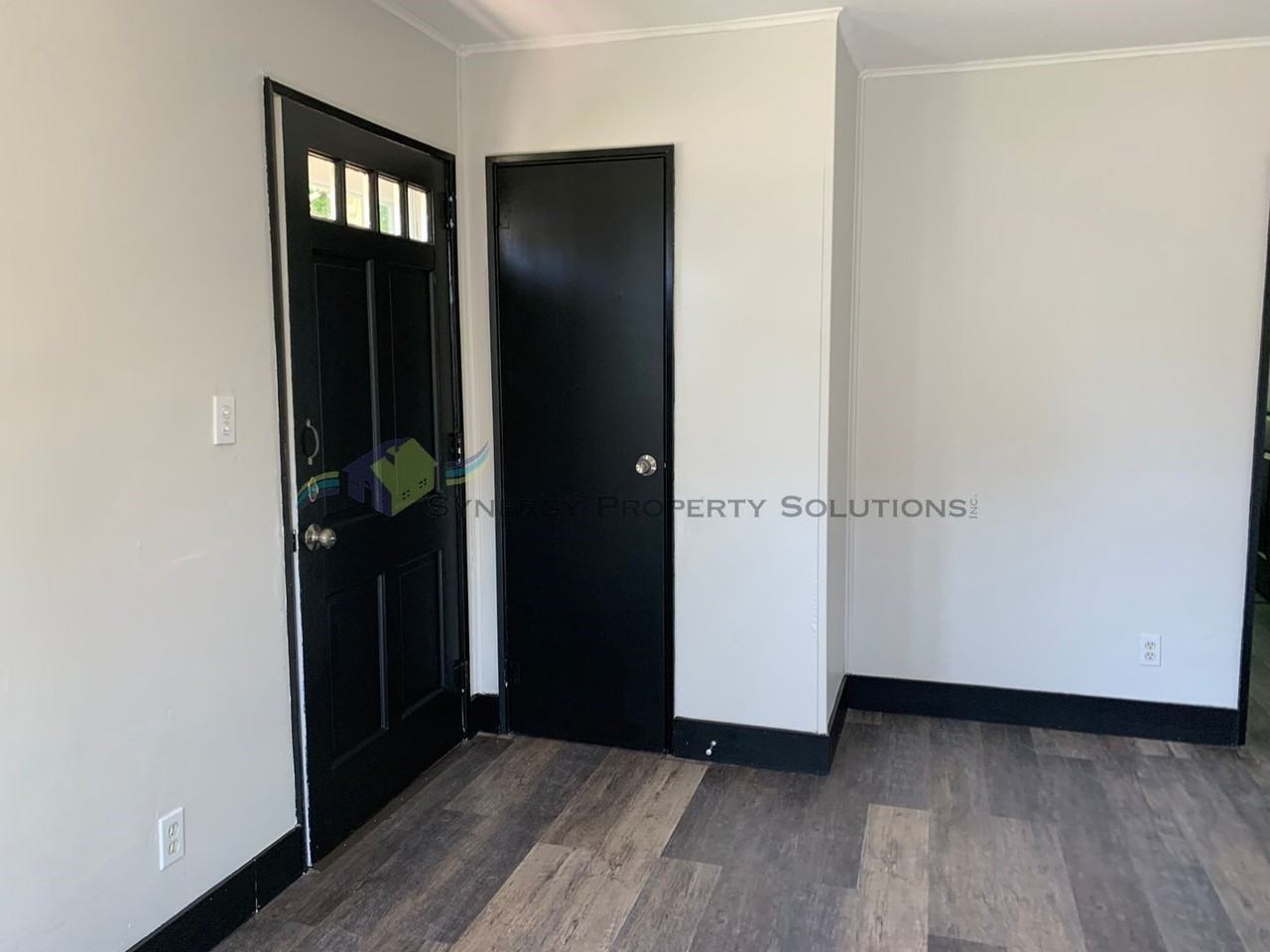 198 Whittier Rd - Photo 3 of 37