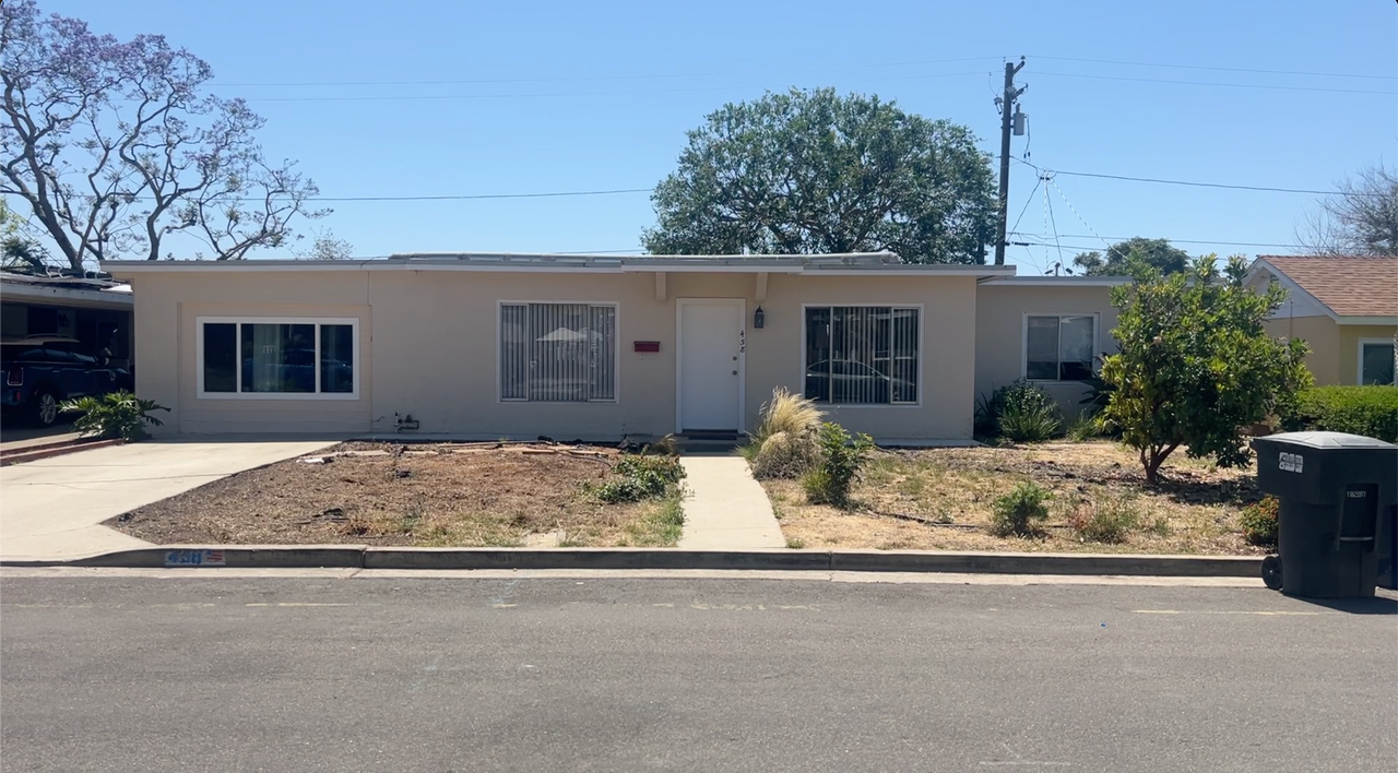 458 Minot Ave