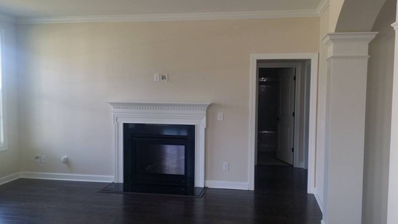 981 Kingswood Dr - Photo 4 of 27