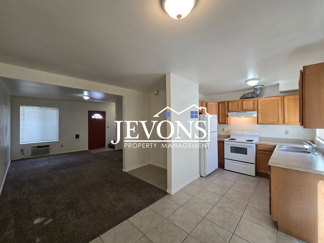 309 N Naches Ave Yakima, WA 98901 - Photo 3 of 27