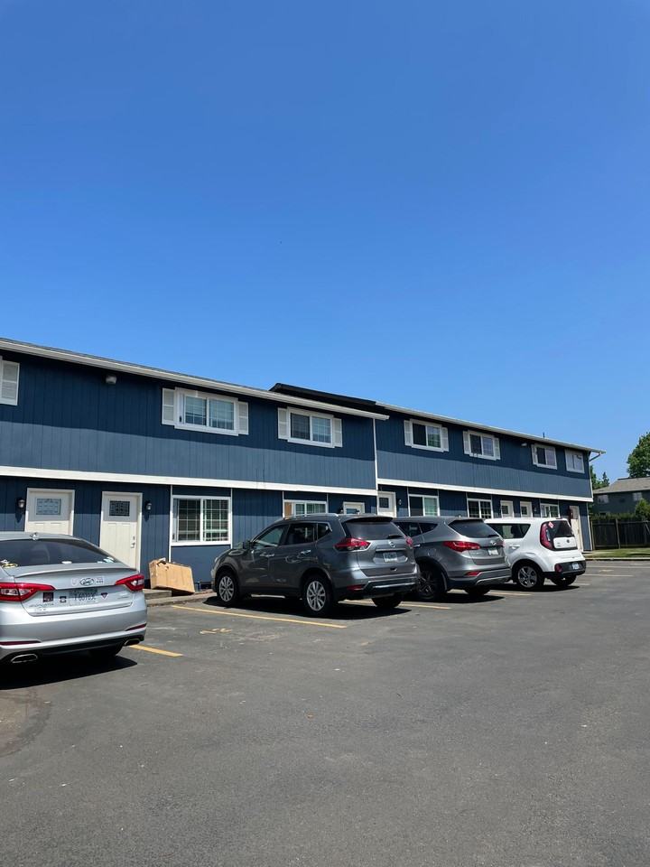 Gregory Manor Apartments - Photo 2 of 50