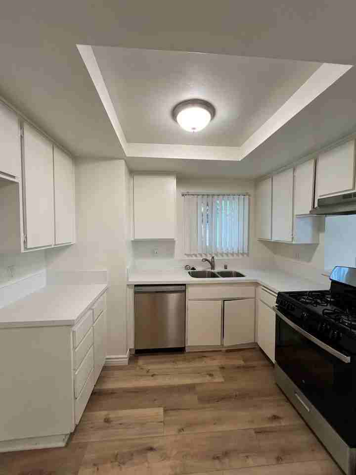 LIBRA CIRCLE (F) - Photo 2 of 14