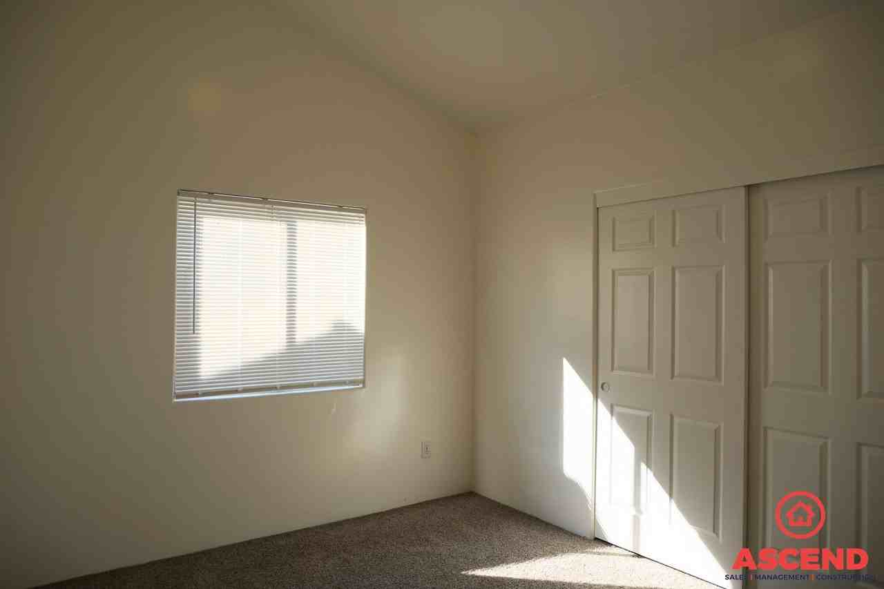 5216 Coxwold Abbey Ct - Photo 6 of 10