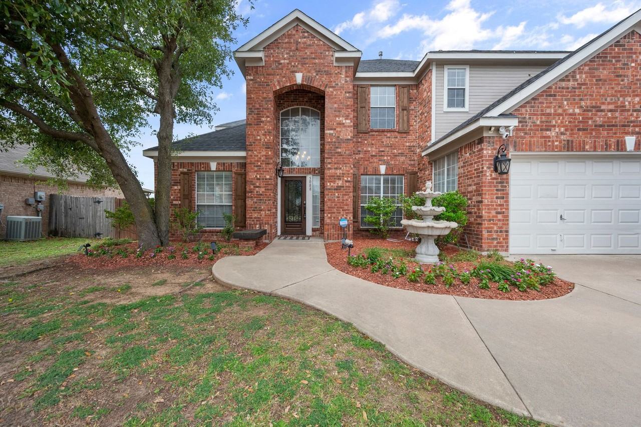 5088 San Jacinto Dr - Photo 2 of 34