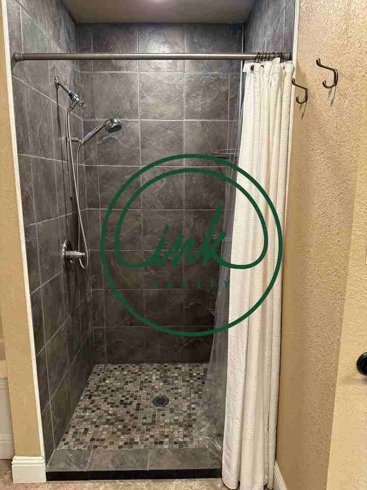 1835 North Division Street - Photo 4 of 16