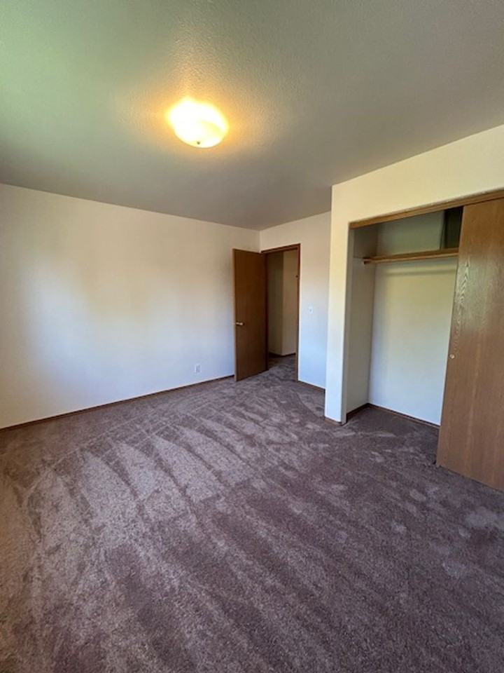 129 Bing Ct - Photo 6 of 14