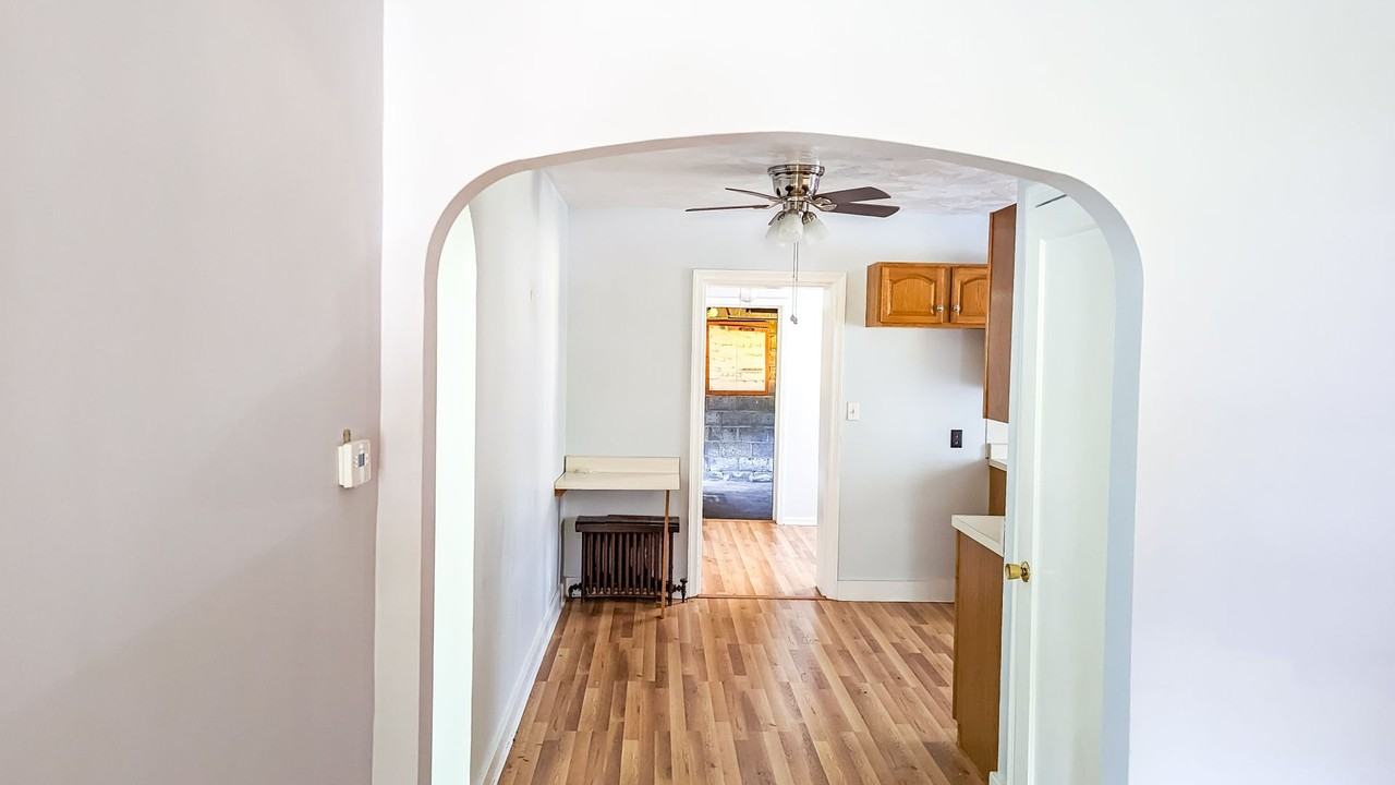 1 Dresden Ct - Photo 6 of 20